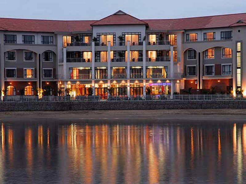 Bon Hotel Waterfront ריצ'רדס ביי מראה חיצוני תמונה
