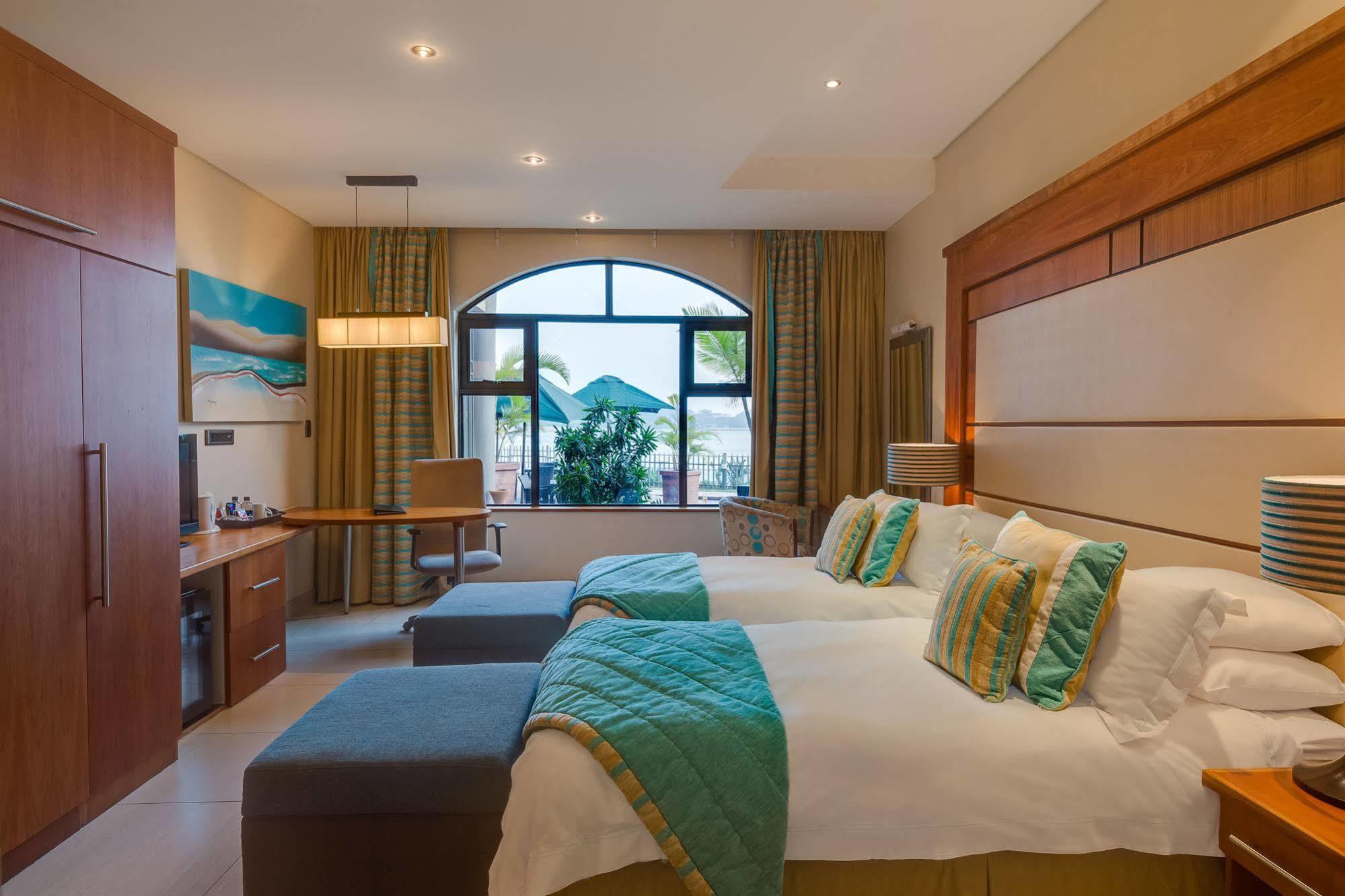 Bon Hotel Waterfront ריצ'רדס ביי מראה חיצוני תמונה