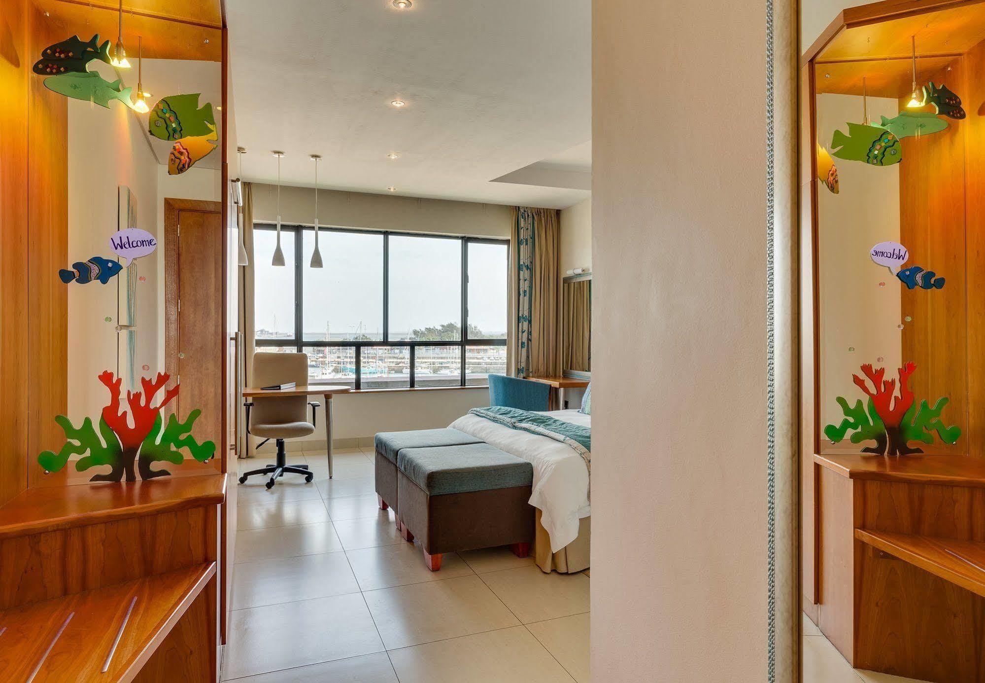 Bon Hotel Waterfront ריצ'רדס ביי מראה חיצוני תמונה