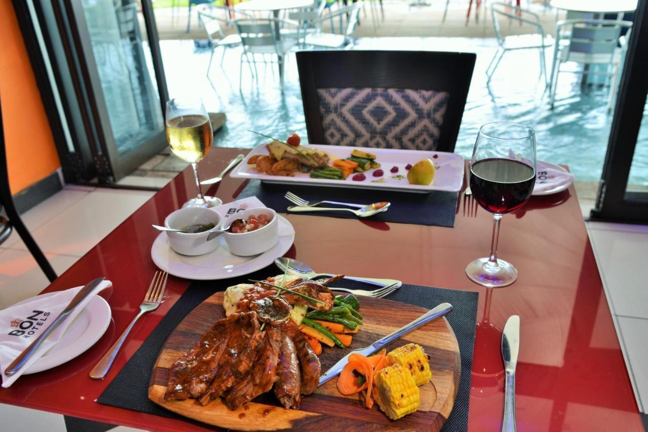 Bon Hotel Waterfront ריצ'רדס ביי מראה חיצוני תמונה