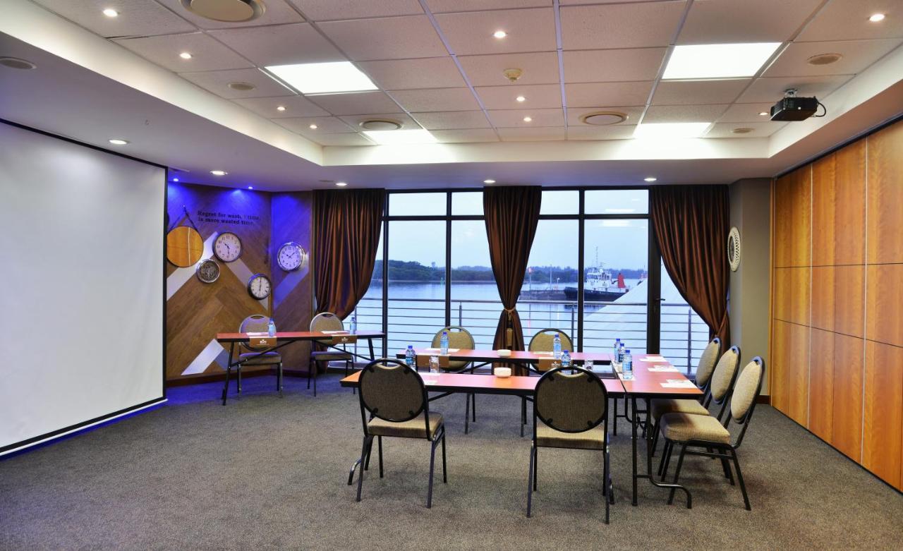 Bon Hotel Waterfront ריצ'רדס ביי מראה חיצוני תמונה