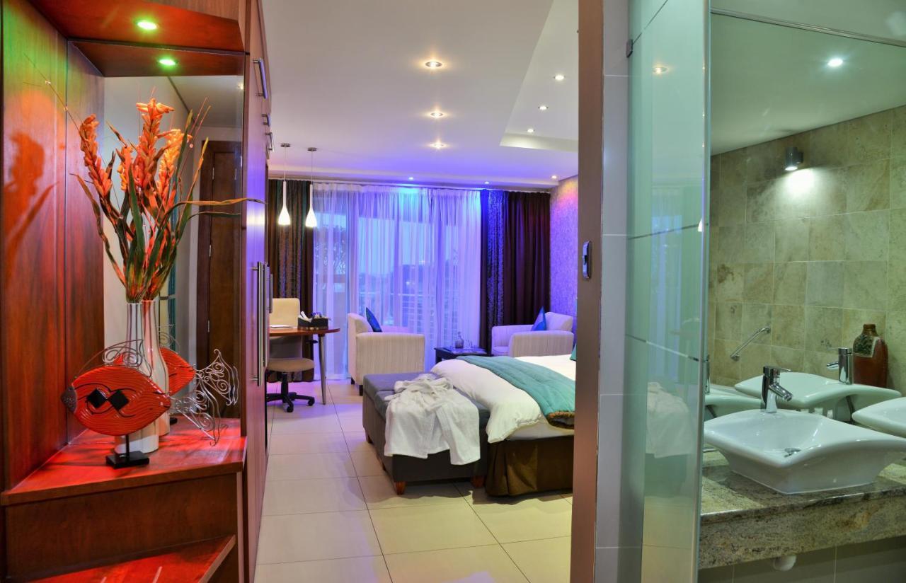 Bon Hotel Waterfront ריצ'רדס ביי מראה חיצוני תמונה
