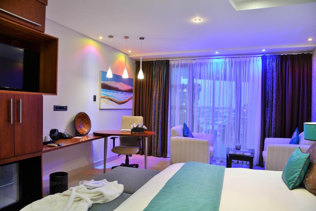 Bon Hotel Waterfront ריצ'רדס ביי מראה חיצוני תמונה